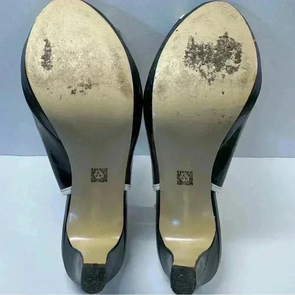 Anne Klein Women’s Size 6 Papillon Black White Peep Toe Slingback Heels Feminine - Picture 6 of 8